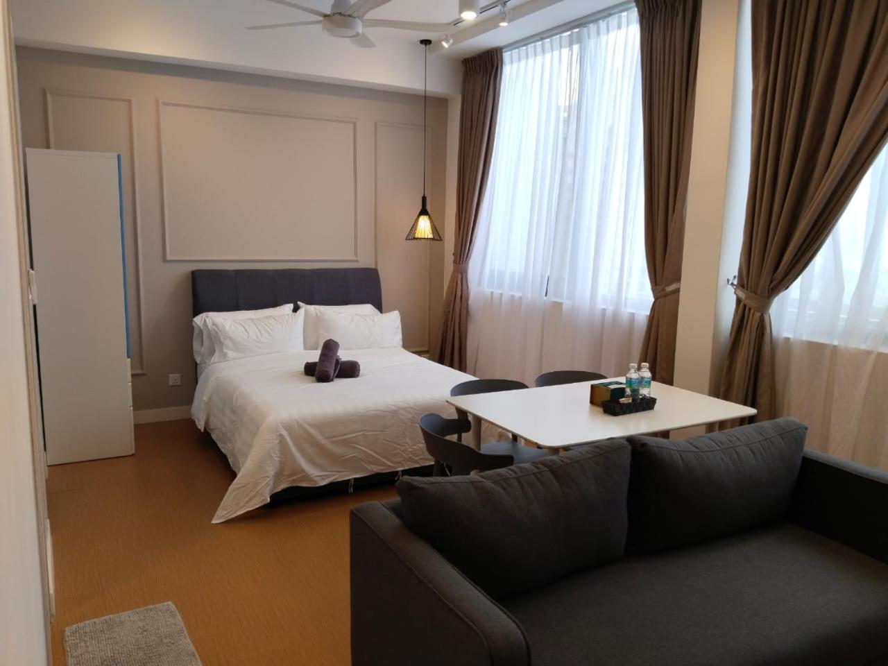 Manatidur@The Hub Ss2 Apartment Petaling Jaya Exterior photo